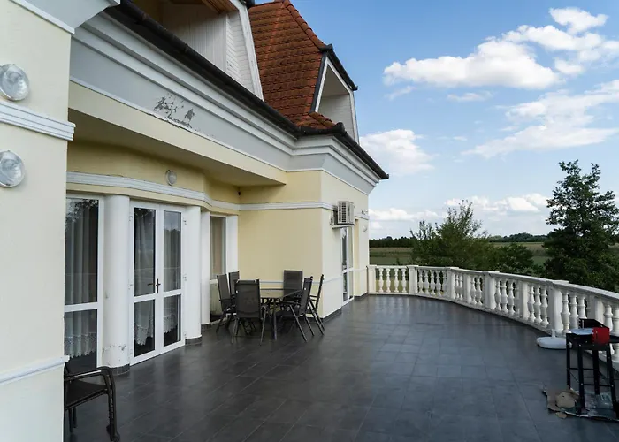 Elite Boutique Villa Oerkeny